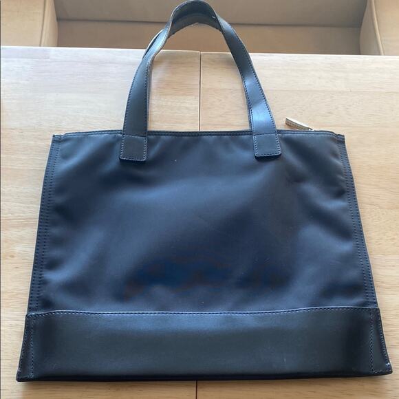 Lamarthe Paris Black Nylon and Leather Tote Bag - Picture 7 of 11